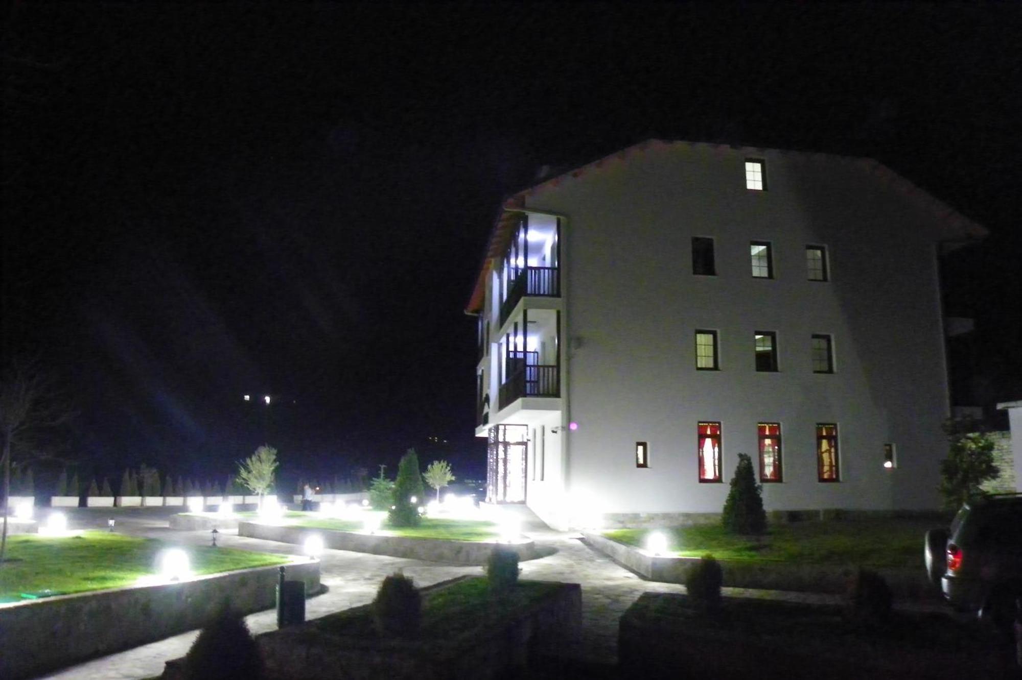 Hotel Marub Rubik Exterior foto